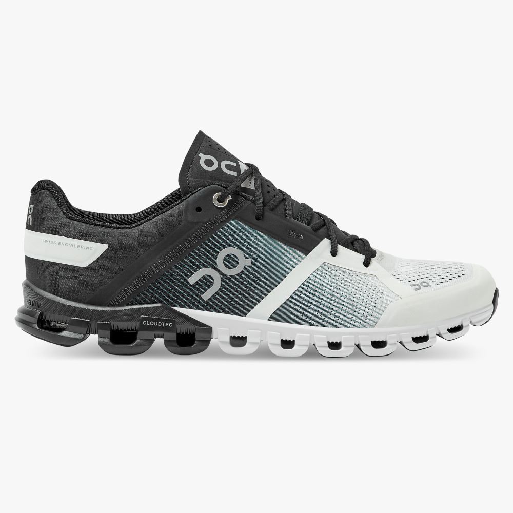 Men\'s On Running Cloudflow Road Running Shoes Black White | YGX9735GV
